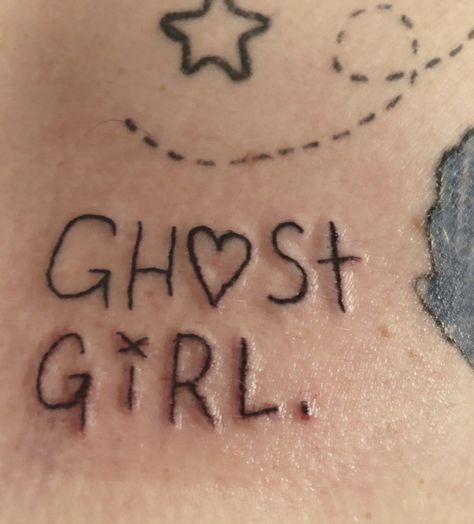 goth Herren Hand Tattoos, Stick Poke Tattoo, Grunge Tattoo, Ghost Girl, Stick N Poke Tattoo, Tattoo Collection, Cute Little Tattoos, About Tattoo, Poke Tattoo