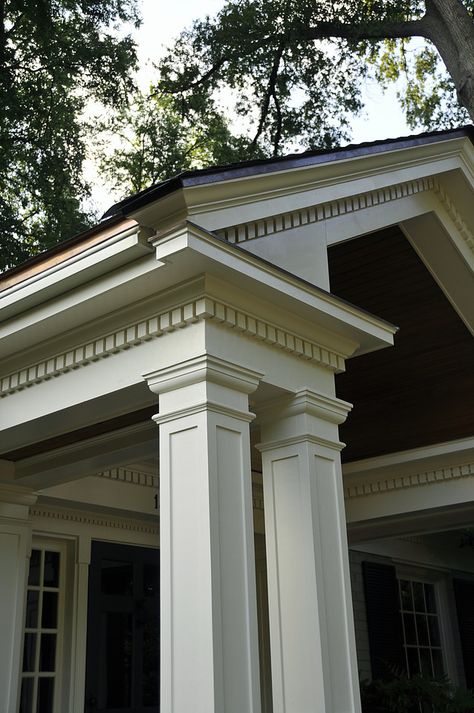 Exterior Projects House Pillar Design, House Pillars, House Columns, Front Porch Columns, Traditional Porch, House Roof Design, Porch Columns, Pillar Design, Classic House Exterior