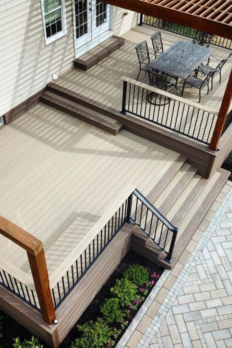 Back Deck Designs, Small Backyard Decks, Deck Remodel, Deck Layout, Patio Deck Designs, Deck Designs Backyard, Backyard Renovations, Gardening Hacks, Modern Backyard