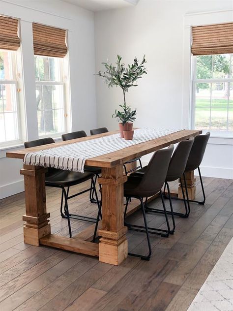 Kreg Tool | Innovative Solutions for All of Your Woodworking and DIY Project Needs Modern Farmhouse Kitchen Table, Diy Modern Farmhouse, Modern Farmhouse Dining Table, Dining Table Plans, Diy Dining Room Table, Modern Farmhouse Diy, Wood Furniture Plans, Farmhouse Kitchen Tables, Diy Dining Room