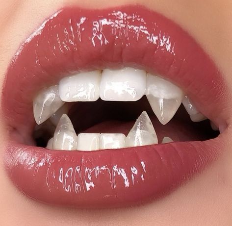 persephone on Twitter: "vampire grills and vivienne westwood grills by lisamchlik… " Vampire Party, Denture Adhesive, Halloween Costume Props, Party Make-up, False Teeth, Dental Braces, Vampire Fangs, Vampire Teeth, Halloween Tattoo