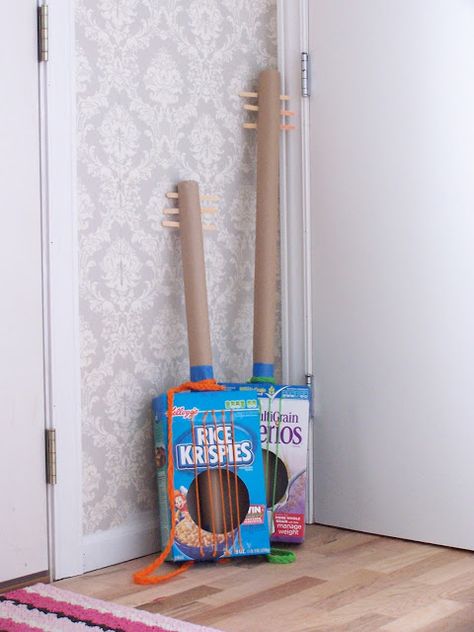 Cereal Box Craft, Homemade Instruments, Box Guitar, Recycled Projects, Crafty Kids, Childrens Crafts, Recycled Crafts, Craft Activities For Kids, Craft Activities