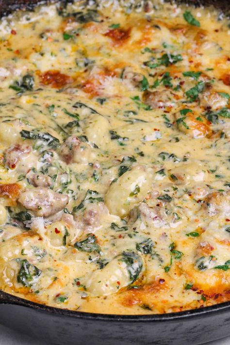 One-Pan Italian Sausage Gnocchi - Bad Batch Baking - Family Favorite Recipes Italian Sausage Gnocchi, Recipes Using Italian Sausage, Sausage Gnocchi, Batch Baking, Family Favorite Recipes, Baked Gnocchi, Italian Sausage Recipes, Beef Casserole Recipes, Small Pasta