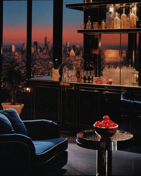 Luxury Penthouse Aesthetic, Nyc Penthouse Aesthetic, 80s Apartment, Bedroom 80s, Penthouse Aesthetic, 80s Luxury, 80s Interior Design, 80s House, 80s Art Deco