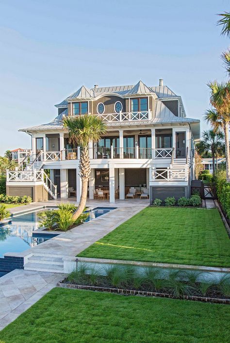 Beach House with Rustic Coastal Interiors Beach House Exterior, Dream Beach Houses, Casas Coloniales, Large House, Beach House Interior, Beach House Design, Hus Inspiration, Coastal Interiors, Coastal Cottage