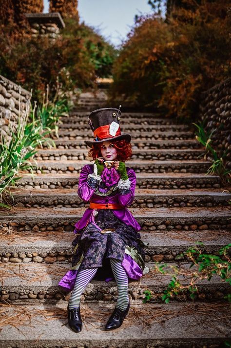 Mad Hatter Costume Female, Mad Hatter Diy Costume, Mad Hatter Girl, Mad Hatter Makeup, Halloween Makeup Witch, Alice In Wonderland Clipart, Hatter Costume, Alice In Wonderland Decorations, Venice Carnival Costumes