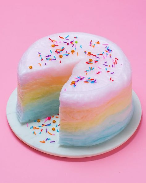 Cotton Candy Recipe, Rainbow Cotton Candy, Cotton Candy Cakes, Rainbow Ideas, Kiwi Strawberry, Mango Lemonade, Gorgeous Images, Candy Cakes, Restaurants Food