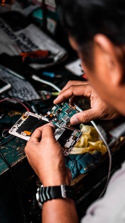 Computer Photo, Unlocked Phones, Iphone Repair, Laptop Repair, Cell Phone Repair, Repair Guide, Mobile Phone Repair, Buy Iphone, Mobile Shop