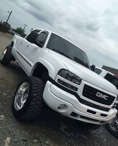 2006 GMC Sierra 2500HD lifted Lifted Gmc, Gmc Suv, Gmc Trucks Sierra, Chevy Duramax, Custom Lifted Trucks, Truck Rims, Silverado Truck, Trucks Lifted Diesel, Custom Chevy Trucks