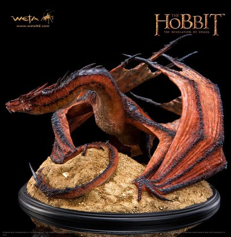 Figurine, Smaug Dragon, Hobbit Desolation Of Smaug, Desolation Of Smaug, Weta Workshop, Dragon Sculpture, Wellington New Zealand, Dragon Lover, Dragon Artwork