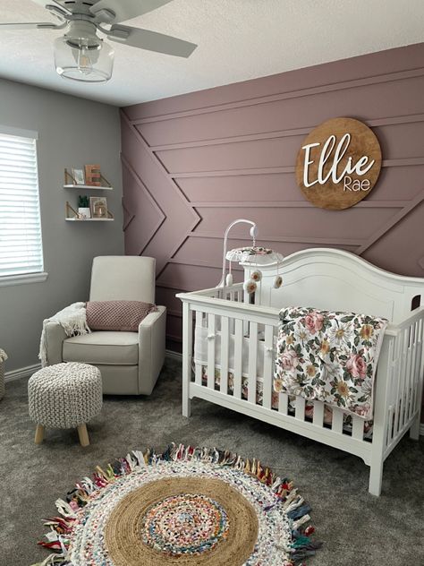 Girl Nursery Colors, Girls Room Colors, Girly Nursery, Baby Room Colors, Baby Nursery Inspiration, Baby Room Organization, Baby Room Themes