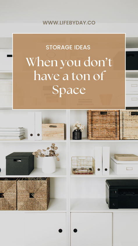 Simple ideas to store items, when you don't have a tone of storage space. Small Home Storage Ideas, Small Home Storage, Home Storage Ideas, Ideas For Small Homes, Small House Organization, Bookshelf Storage, Blog Post Titles, Storage House, Small Homes