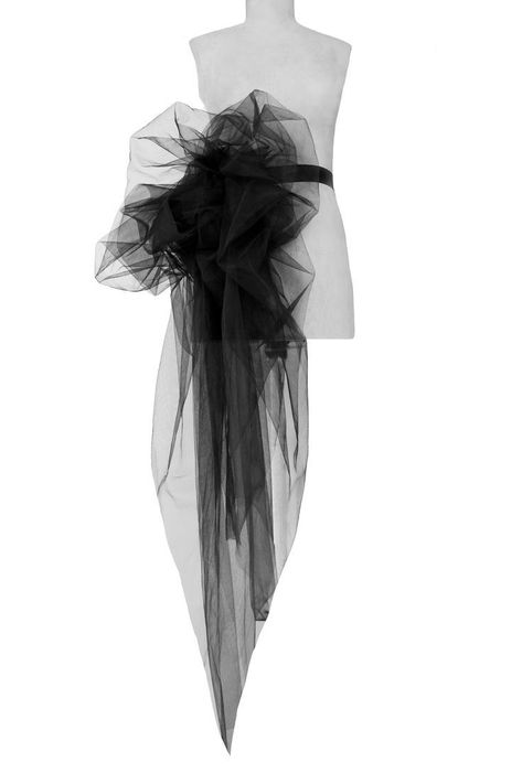 Detachable Tulle Train, Tulle Bustle, Moulin Rouge Costumes, Tulle Costumes, Tulle Fashion, Goth Prom, Pregnancy Costumes, Party City Costumes, Lyrical Costumes