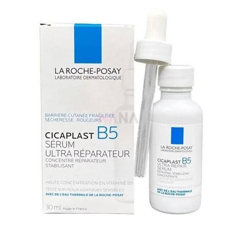 La Roche Posay Cicaplast B5 Serum Ultra Repair 30ml ================== With an efficient hydrating formula, the Cicaplast B5 serum has been specifically developed for dry skin prone to redness, and skin tightness or discomfort. When used daily, the dry skin serum helps hydrate and maintain the skin moisture barrier. . . #skincare #larocheposay #healthyskin Serum For Dry Skin, La Roche Posay, Skin Serum, Dry Skin, Skin Moisturizer, Healthy Skin, Serum, Moisturizer, Repair