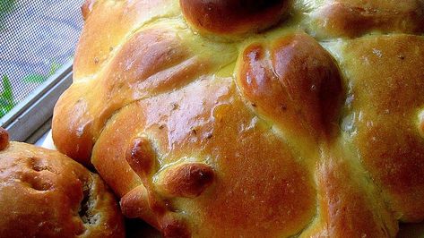 Pan de Muertos (Mexican Bread of the Dead) Recipe | Allrecipes Bread Of The Dead Recipe, Dead Bread Recipe, Day Of The Dead Bread, Bread Of The Dead, Mexican Sweet Breads, Mexican Bread, Yeast Bread, Bread Recipes Sweet, Sweet Bread