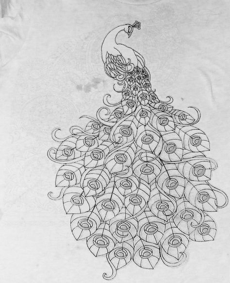 peacock art nouveau…… I should know what, "nouveau" means, but this is like my wire armature sketch Ballerina Template, Art Nouveau Peacock, Feather Outline, Peacock Quilt, Peacock Drawing, Peacock Painting, Peacock Art, Suzhou, Wire Art