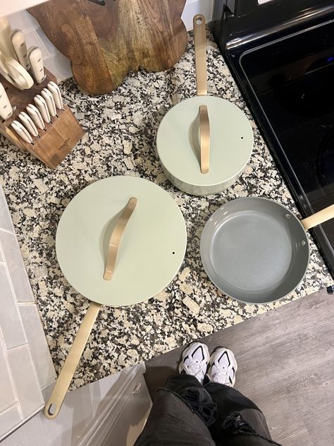 Beautiful By Drew Barrymore Ceramic Cookware Set Review | POPSUGAR Home Drew Barrymore Pots And Pans, Beautiful By Drew Barrymore Kitchen, Drew Barrymore Kitchen, Pretty Cookware, Ceramic Nonstick Cookware, Cookware Essentials, Ceramic Cookware Set, Nonstick Cookware Sets, Ceramic Cookware