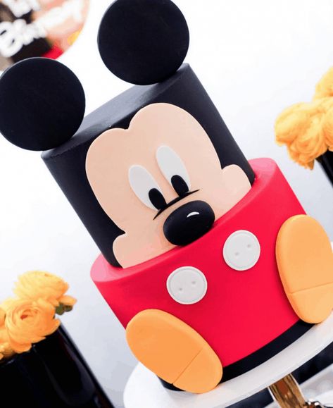 Mouse Food Ideas, Mickey Mouse Food Ideas, Minnie Treats, Torturi Baby Shower, Bolo Do Mickey Mouse, Mickey Mouse Food, Mickey Birthday Cakes, Γενέθλια Mickey Mouse, Mickey Cupcakes