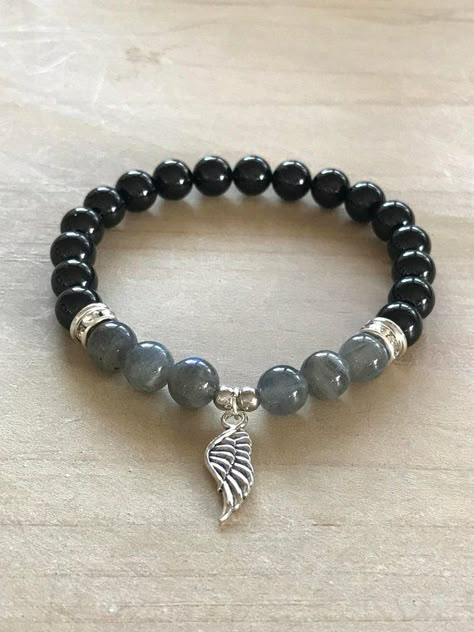 Find the perfect bracelet to complete your fashion statement on Amazon's jewelry collection. Black Tourmaline Bracelet, Healing Gemstone Bracelets, Black Beaded Bracelets, Beaded Necklace Diy, Tourmaline Bracelet, Labradorite Bracelet, Beads Bracelet Design, Yoga Bracelet, Crystal Beads Bracelet