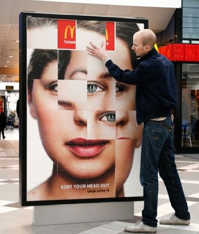 McDonald's ad that allows you to move the pieces around. Not sure how it advertises fast food, but it's a neat idea. Guerrilla Advertising, Interactive Poster, Interactive Advertising, Funny Commercial Ads, Guerrilla Marketing, Clever Advertising, 광고 디자인, Commercial Ads, Publicidad Creativa