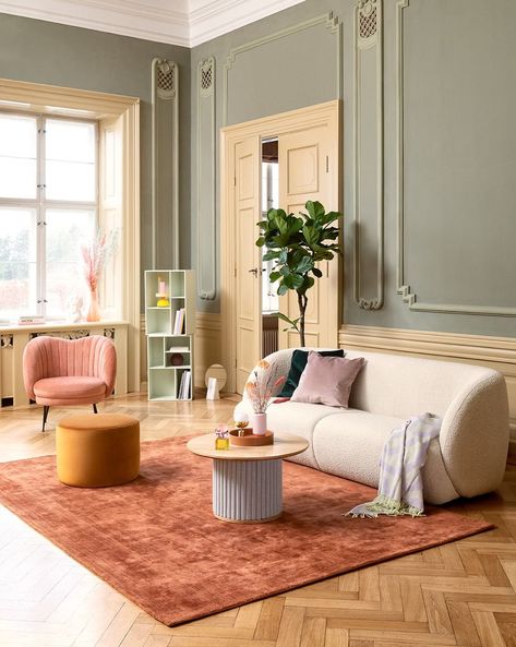 SOFACOMPANY on Instagram: “Let the sofa be the neutral base in your living room and surround it with aaall your favourite colours 🌈  #paulasofa #vilmacoffetable…” Scandinavian Design Living Room, Sofa Company, Living Room Scandinavian, Scandinavian Interior Design, Single Sofa, Scandinavian Interior, Living Room Style, My New Room, Simple Decor