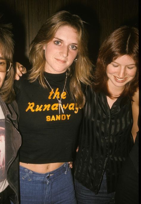 Sandy West Micki Steele, Women Drummers, Swaggy Fits, Sandy West, Cherie Currie, Michael Steele, Female Drummer, The Runaways, 70s Girl