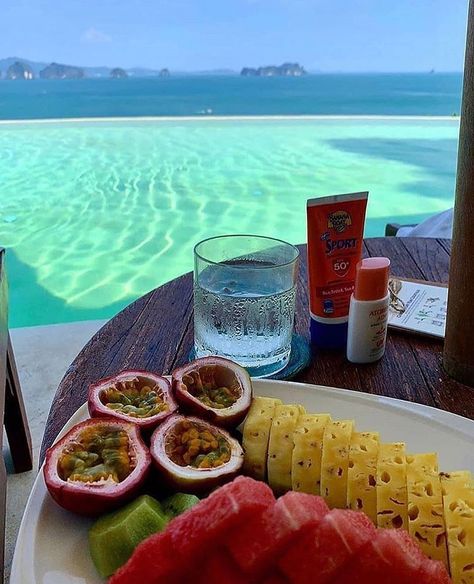 Paradise. Food. Love on Instagram: “Phuket Thailand 🇹🇭 😍😍😍 ➖➖➖➖➖➖➖➖➖ ➖➖➖➖➖➖➖➖➖➖➖➖ #foodgasm #love #nature #island  #instatravel  #Hotel #Luxury #Lifestyle #Foodphotography…” Bangkok Pattaya, Fiji Holiday, Thailand Vacation, Thailand Food, Luxury Food, Adventure Inspiration, Hotel Food, Hotel Luxury, Southeast Asia Travel