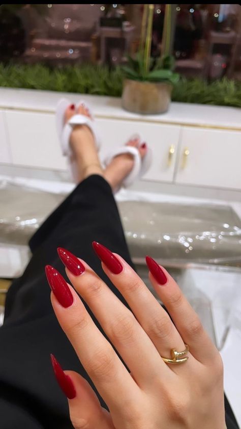 Kutek Disney, Red Acrylic Nails, Nagel Tips, Smink Inspiration, Makijaż Smokey Eye, Thanksgiving Nails, Red Nail, Xmas Nails, Classy Nails