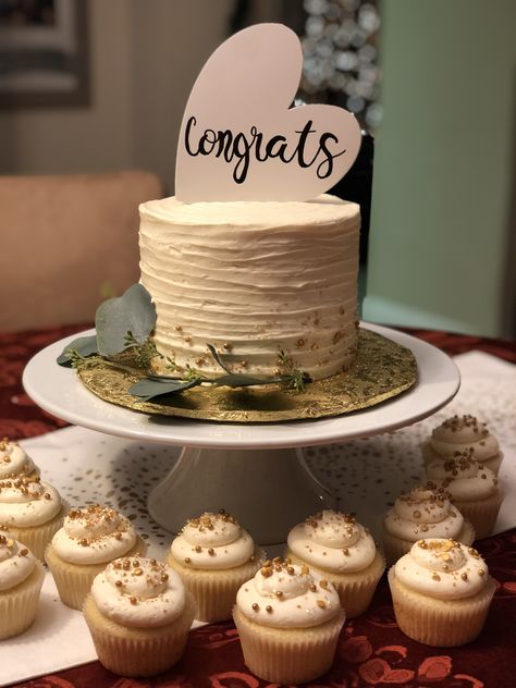 Simple Congratulations Cake, Congrats Cake Ideas, Congratulations Cake Ideas, Congrats Cake, Congratulations Cake, Simple Cake Designs, Foodie Instagram, Instagram Party, Pretty Birthday Cakes