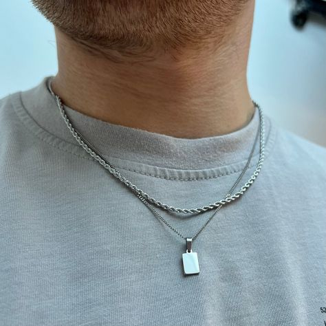 Silver Necklace For Men, Mens Jewerly, Streetwear Jewelry, Etsy Jewellery, Minimalist Bar, Thick Chain Necklace, Mini Bars, Outfits Hombre, Mens Silver Necklace