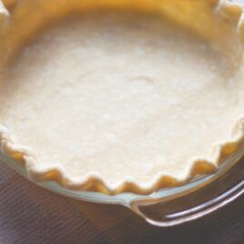 Perfect Flaky Pie Crust, Best Pie Crust Recipe, Pie Crust From Scratch, Flaky Pie Crust Recipe, Wyse Guide, Pie Crust Edges, Pie Dough Recipe, Homemade Pie Crust, Homemade Pie Crust Recipe