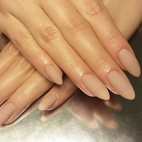 almond matte nude nails | nail art ideas Video Makeup, Almond Nails Designs, Almond Acrylic Nails, Super Nails, Almond Shape, Nails Polish, Nails Almond, Ideas Nails, Trendy Nail Art