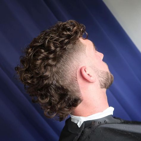 cutsbywatts curly hairstyle for men mohawk fade #MohawkHairstylesforMen Modern Mullet Haircut, Curly Mohawk Hairstyles, Mohawk For Men, Mullet Fade, Curly Mohawk, Mohawk Hairstyles Men, Men Haircut Curly Hair, Mullet Haircut, Mohawk Hairstyles