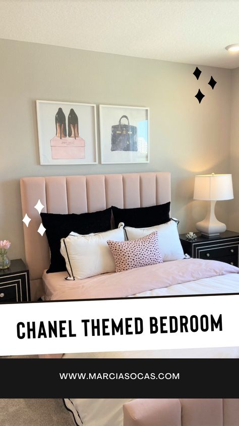 Fashion Inspired Bedroom Decor, Fashion Themed Room, Chanel Aesthetic Bedroom, Fashion Themed Bedroom, Coco Chanel Bedroom Ideas, Chanel Aesthetic Room, Chanel Room Ideas, Chanel Themed Bedroom, Chanel Inspired Bedroom