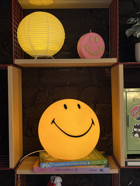 Ready to fill your space with joy, this smile lamp by Mr Maria features a circular shape, round light and colour changing function. Finished with an up-turned smile, it has six brightness settings so you can match it to your mood. Smile Lamp, Uni Room Inspo, Smiley Lamp, Boy Playroom, Mr Maria, Boys Playroom, Homework Station, Uni Room, Round Light