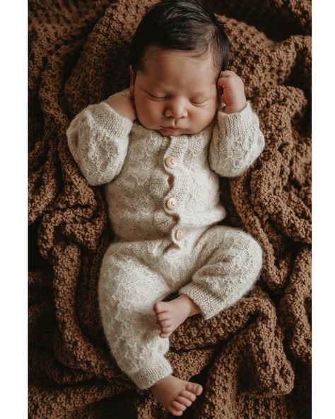 That sweet newborn bliss ✨ #kcnewbornphotographer #kansascityphotography #authenticvibrantjoy #unsciptedposingapp #olathenewbornphotographer #overlandparknewbornphotographer Baby Boy Newborn Pictures Hospital, Baby Boy Hospital Pictures, Baby Hospital Pictures, Hospital Photos Newborn, Baby Boy Newborn Pictures, Hospital Pictures, Hospital Photos, Baby Hospital, Boy Pictures