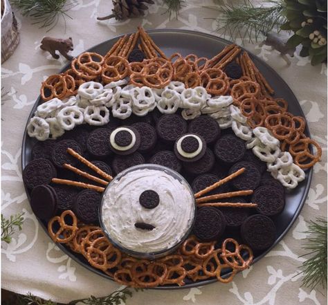 Woodland Baby Shower Food Ideas, Raccoon Party Ideas, Raccoon Birthday Party, Raccoon Birthday Party Ideas, Raccoon Cake Ideas, Raccoon Themed Birthday Party, Woodland Brunch Food, Raccoon Baby Shower Ideas, Raccoon Party Decorations