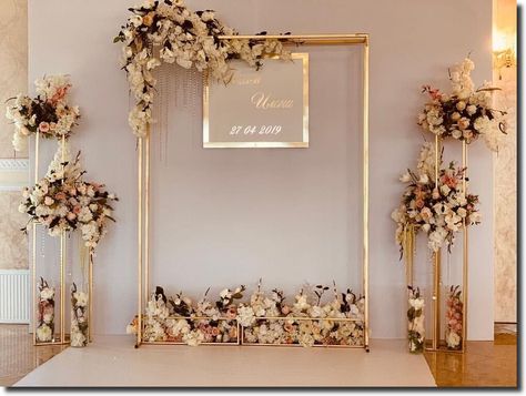 Modern Wedding Centerpieces, Wedding Stage Backdrop, Reception Backdrop, Rustic Wedding Decorations, Wedding Background Decoration, Diy Wedding Backdrop, Wedding Stage Design, Wedding Backdrop Design, Modern Wedding Decor