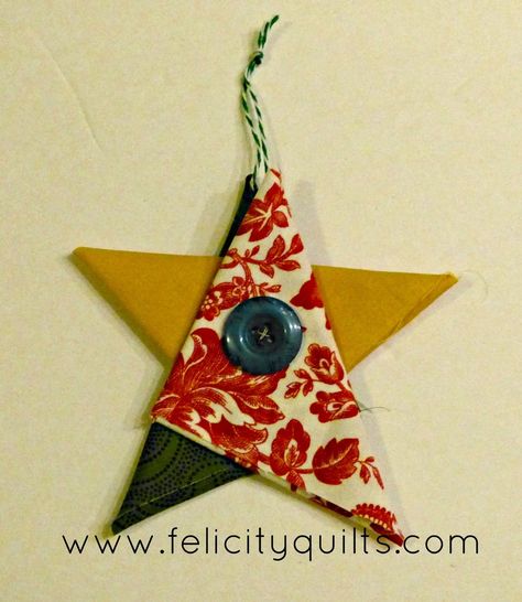 Felicity Quilts: Tutorial: Folded Fabric Star Ornaments Patchwork, Natal, Molde, Tela, Folded Fabric Star, Fabric Star, Star Ornaments, Folded Fabric, Quilted Christmas Ornaments