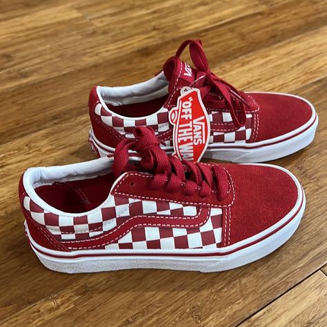 Size 1 Youth New Red Checkered Vans For Women Shoes, Red Checkered Vans, Vans Shoes Fashion, Checkered Shoes, Tenis Vans, Red Vans, Pretty Shoes Sneakers, Vans White, Shoes Outfit Fashion