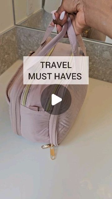 How To Pack Suitcase For Airplane, What To Pack In A Personal Item, What's In My Carry On, Travel Bag Essentials Roadtrip, Aesthetic Travel Essentials, Weekend Trip Packing List Fall, Hand Luggage Essentials, Travel Bag Organization Ideas, Hotel Must Haves