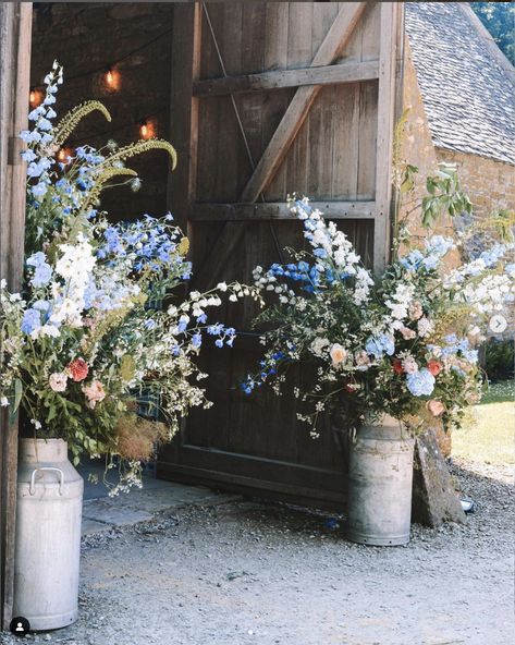 Deco Champetre, The Hardest Part, Garden Party Wedding, Marquee Wedding, Rustic Barn Wedding, Floral Designer, Wildflower Wedding, The Cotswolds, Old Barn