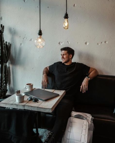 Cafe Pose Ideas Men, Man Drinking Coffee, Man Cafe, Men Photoshoot, Photo Pose For Man, Photography Poses For Men, Guy Pictures, Man Photo, Poses For Men