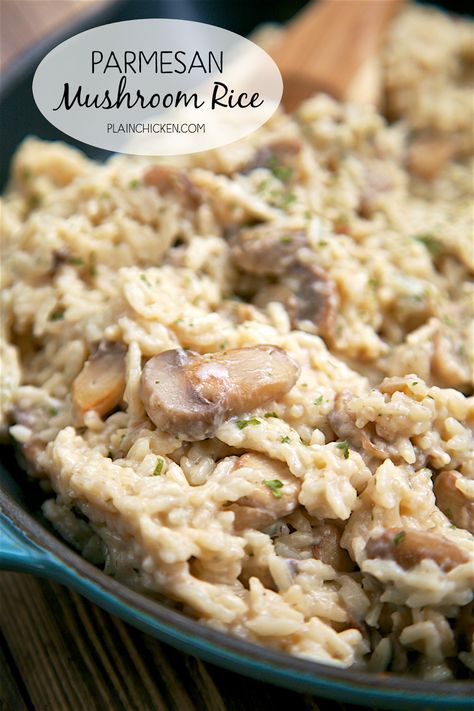 Parmesan Mushroom Rice - ready in 20 minutes! You'll never use the boxed stuff again! Rice, mushrooms garlic, chicken broth, milk, parmesan cheese and parsley. So easy and SOOOO delicious! You can leave out the mushrooms if you don't like them - great either way. Chicken Mushroom Rice, Rice Recipes Side, Mushroom Rice Recipes, Mushroom Side Dishes, Avocado Recipes Healthy, Rice Side Dish Recipes, Mushroom Rice, Brown Rice Recipes, Rice Side Dishes