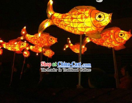 Chinese Fish Lantern, Lantern Character Design, Fish Lanterns, Moon Festival, Carnival Festival, Lantern Festival, Hall Design, Paper Lanterns, Koi Fish