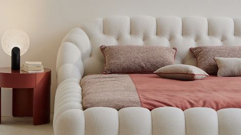 Bed Bubble Bed, Bed 160x200, Mah Jong Sofa, Bedroom Furniture Inspiration, Sofa Bed Armchair, Sofa Inspiration, Outdoor Furniture Sofa, Roche Bobois, Dining Room Storage