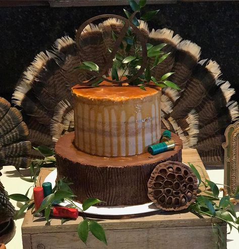 Hunter Grooms Cake, Turkey Grooms Cake, Turkey Hunting Cake, Rustic Grooms Cake, Groomsmen Cake Hunting, Turkey Hunter Cake, Grooms Cake Ideas Duck Hunting, Prescott Wedding, Grooms Cake Turkey Hunting