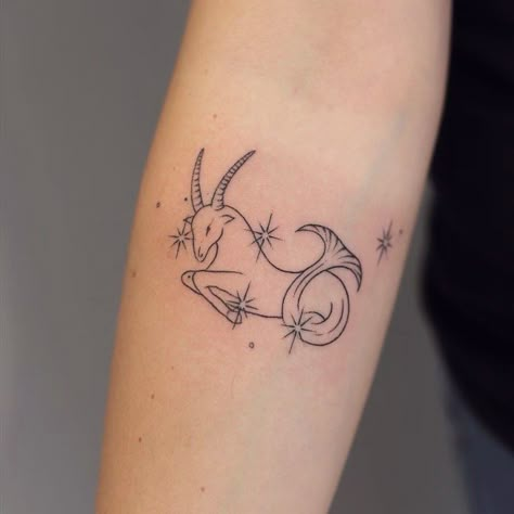 24 Capricorn Tattoos for Zodiac Lovers in 2021 - Small Tattoos & Ideas Zodiac Tattoos Capricorn, Astrological Tattoos, Capricorn Sign Tattoo, Capricorn Tattoos, Small Tattoos Ideas, Astrology Tattoo, Tarot Tattoo, Capricorn Season, Horoscope Tattoos