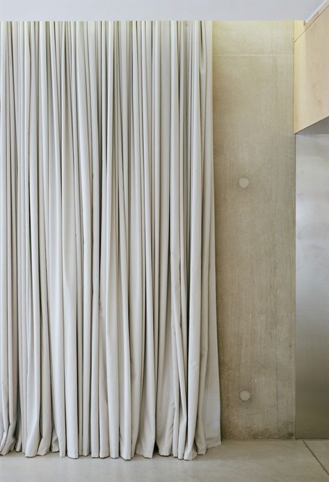 The Curtain, Contemporary Architecture, Window Coverings, Curtains With Blinds, Danish Design, Interior Details, Interior Inspiration, Interior Architecture, Rum