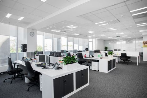 ING Bank Offices – Moscow Office Interior Design Modern Workspaces, Open Office Furniture, Open Office Design, Cubicle Design, Banks Office, Taylor Wimpey, Office Space For Rent, Ben Johnson, Office Tour